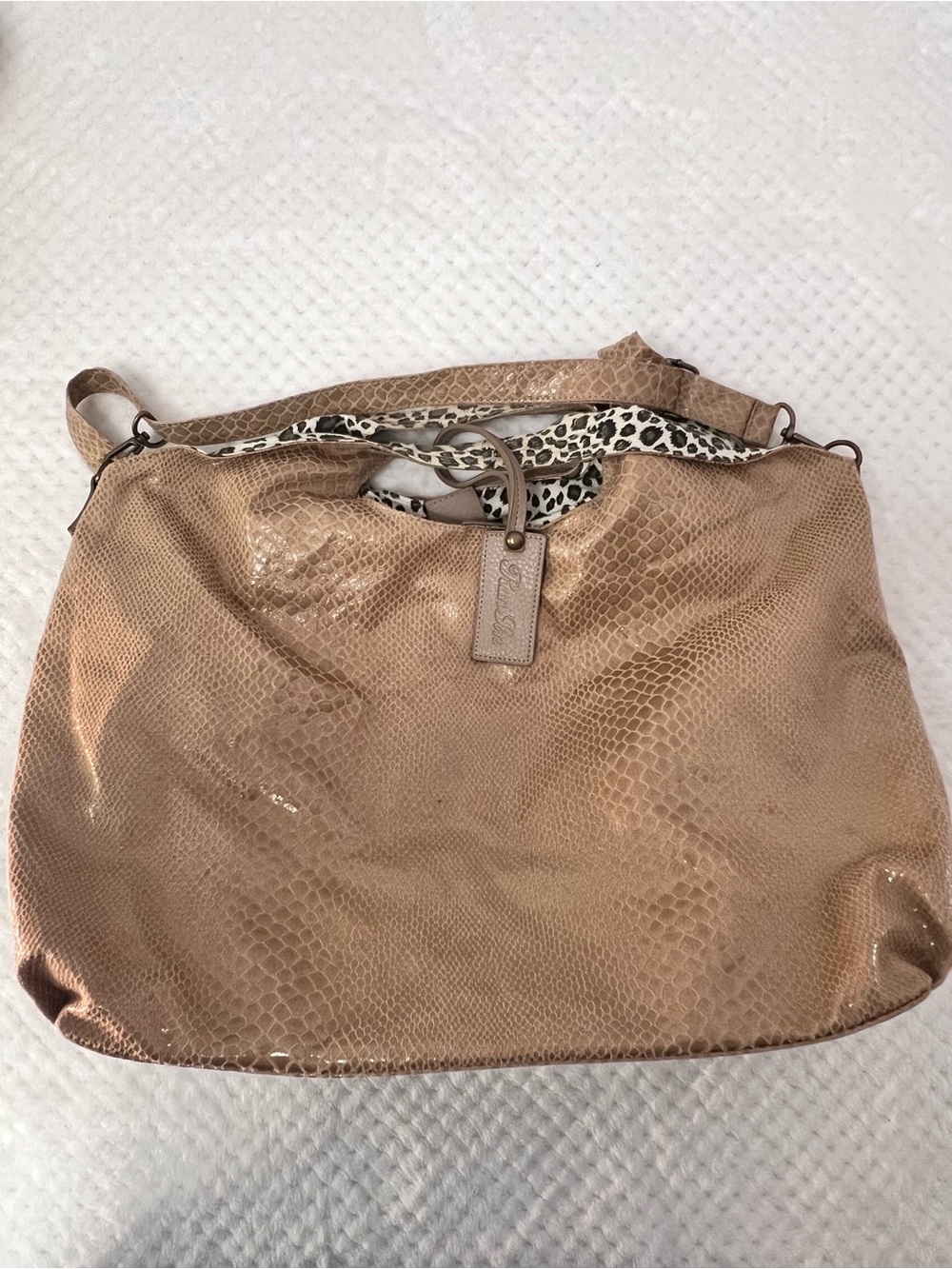 Women's Tan Snakeskin-Effect Shoulder Bag with Leopard Accent